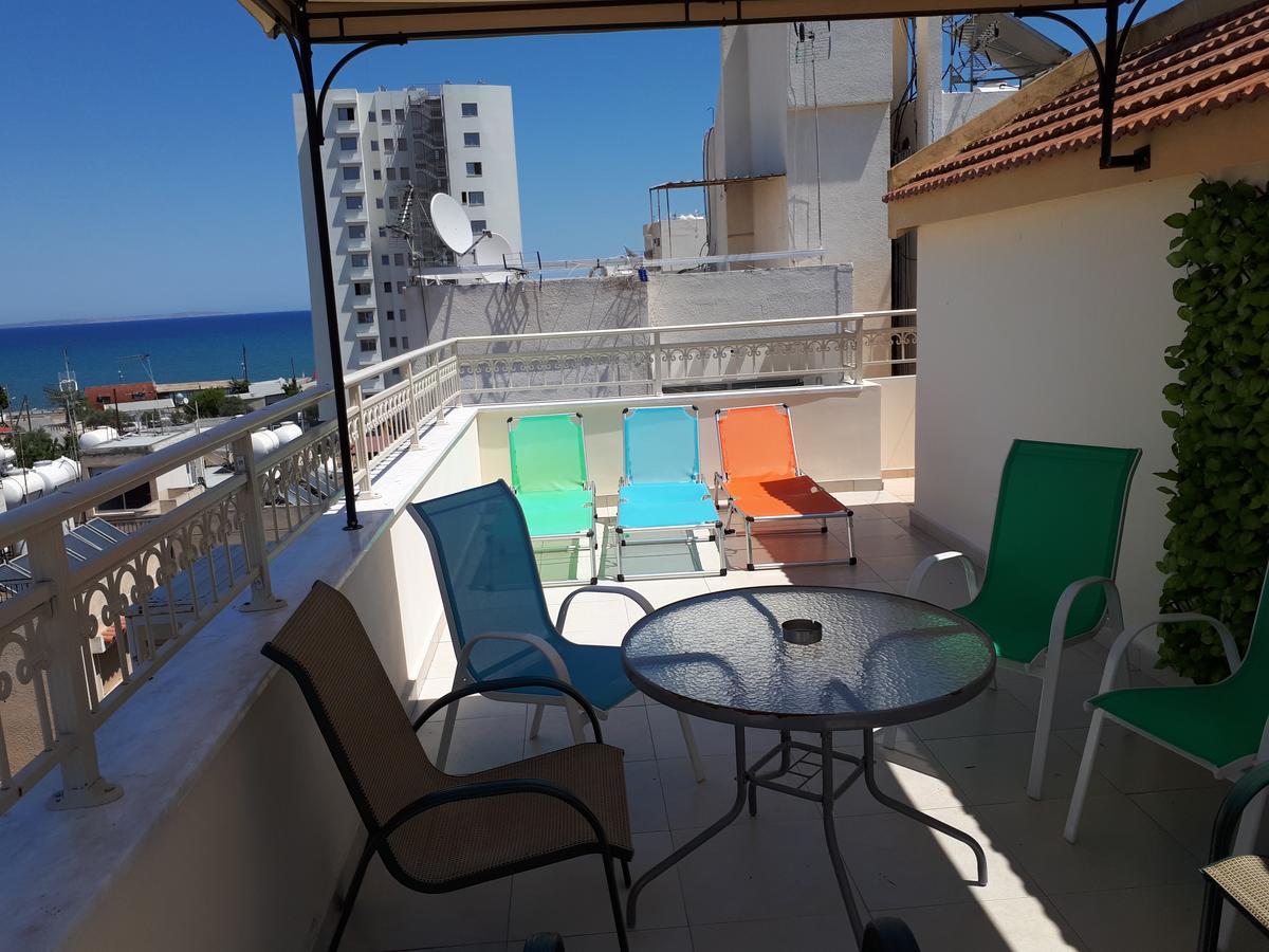 Panikos Beach Apartment I ลาร์นาคา ภายนอก รูปภาพ